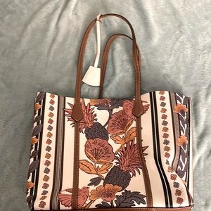 Tory Burch Perry Floral Tote like new